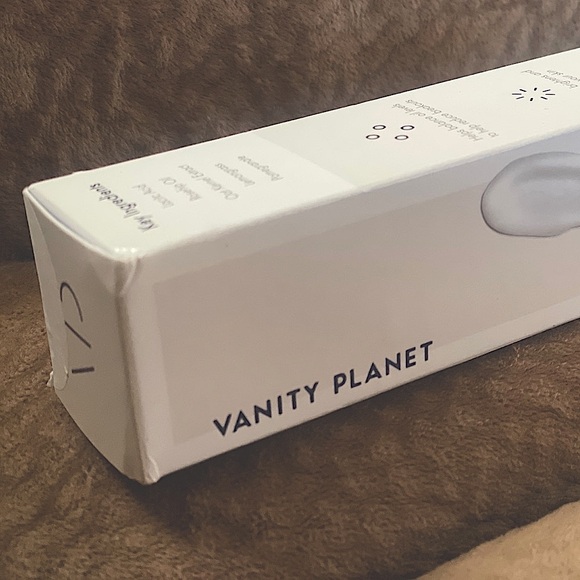 Pomo-Lactic Water Cream — Vanity Planet - Picture 15 of 16